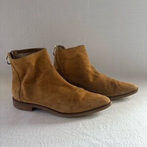 Via Spiga Men's Brown Suede Chukka Boots